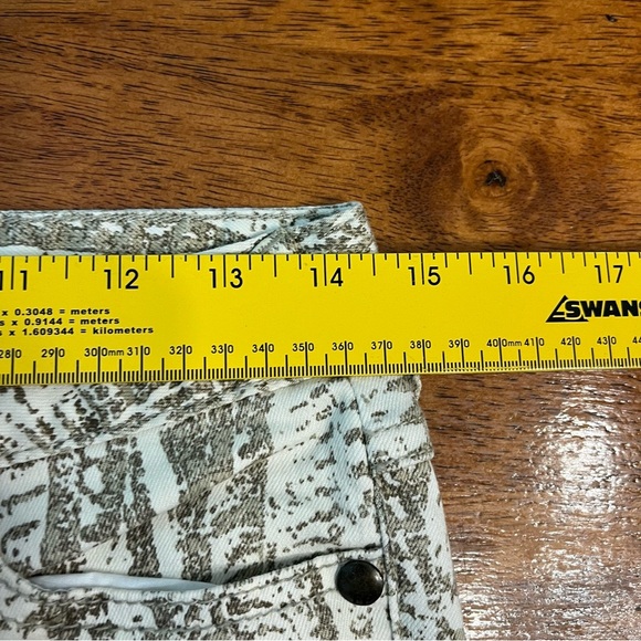 Free People cream Beige design denim pants stretch size 26 - Picture 6 of 10